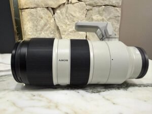 Sony FE 70–200mm f/2.8 GM OSS Lens